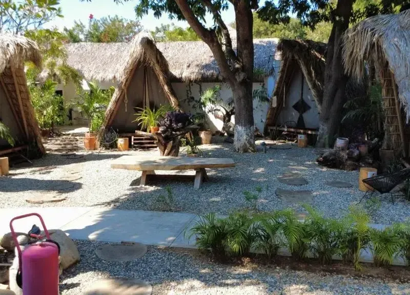 Foto 1 de Tribu Tipis Glamping & Surf